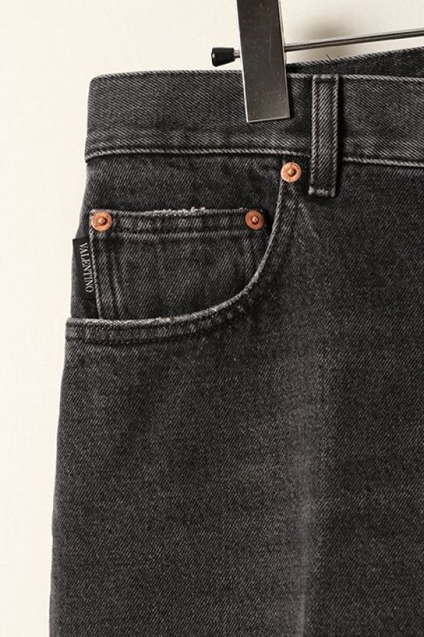 画像2: 【 30%OFF セール203,500円→142,450円】 Valentino ヴァレンティノ ワイド ジーンズ{-BDS} (2)