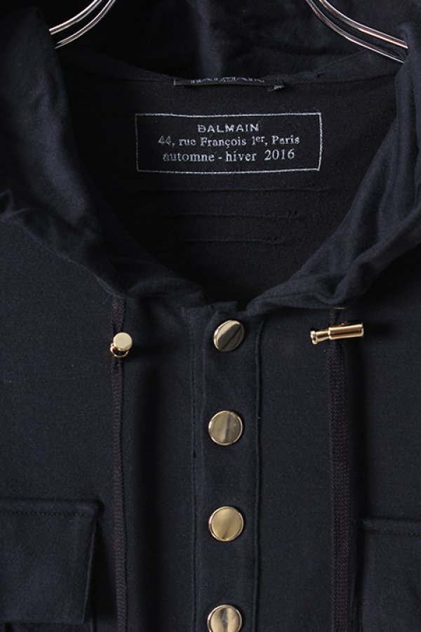 画像2: 【 30%OFF セール108,900円→76,230円】 BALMAIN バルマン BHR C&S TOP HOODIE CARGOPOCKET{-AGA} (2)