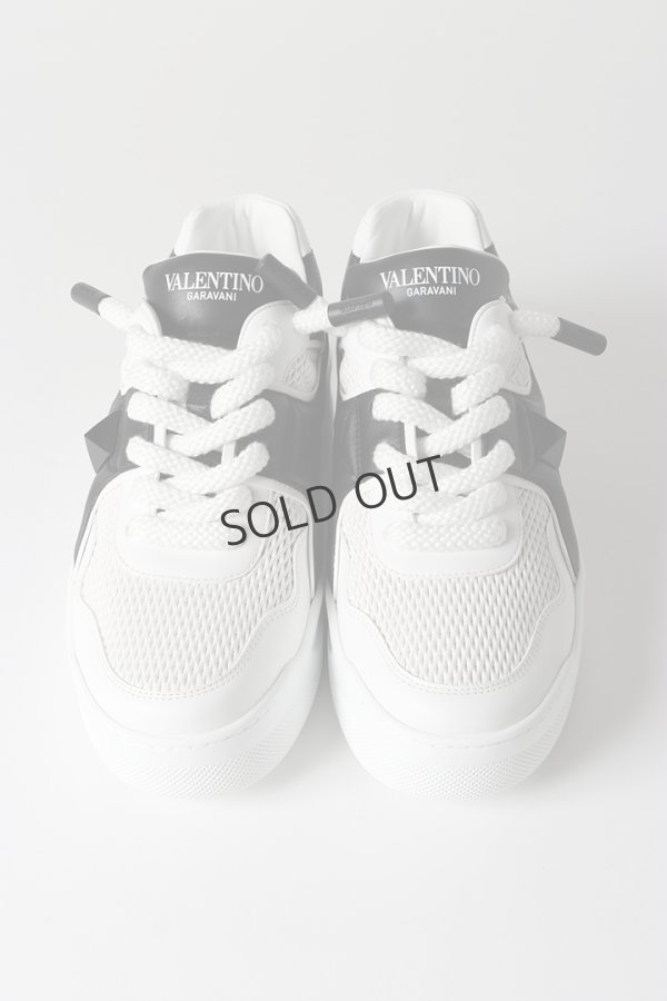 画像2: {SOLD}Valentino ヴァレンティノ ワンスタッズ XL レザー ロートップスニーカー{-BES} (2)