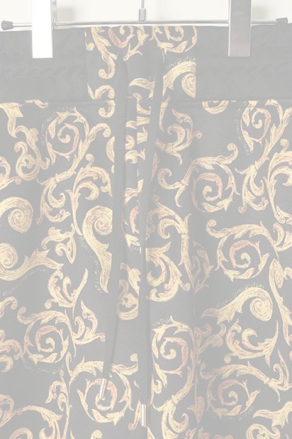画像2:   VERSACE ヴェルサーチ スケッチ クチュール スウェット ショートパンツ {74GAD3B1-FS062-G89-BCS}  :74GAD3B1-G89  (2)