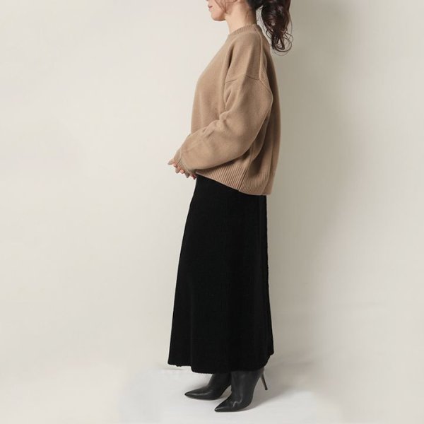 画像9: 【 40%OFF セール82,500円→49,500円】 BLAMINK ブラミンク コットンコーディロイボックスプリーツスカート{7924-230-0180-BLK-AIA} (9)