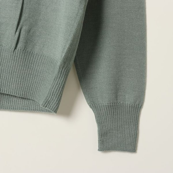 画像4: 【 40%OFF セール104,500円→62,700円】 BLAMINK ブラミンク カシミヤシルク18G　Vネックカーディガン{7915-106-0032-OLV-BAS} (4)