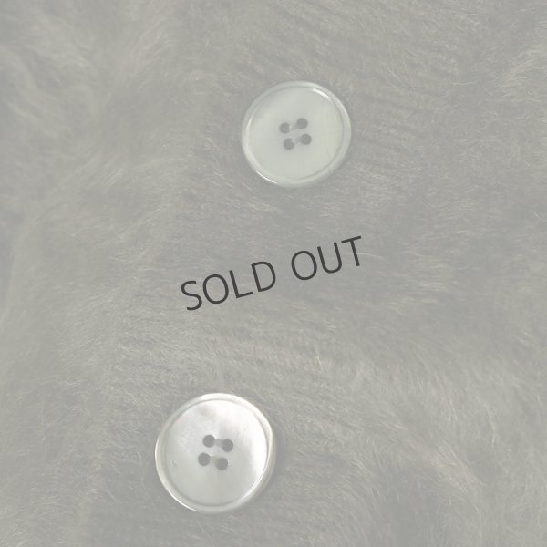 画像6: {SOLD}BLAMINK ブラミンク PRE 7GカシミヤファーVネックカーディガン{7915-299-0049-OLV-BBA} (6)