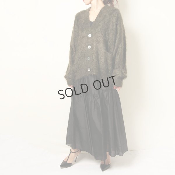 画像12: {SOLD}BLAMINK ブラミンク PRE 7GカシミヤファーVネックカーディガン{7915-299-0049-OLV-BBA} (12)