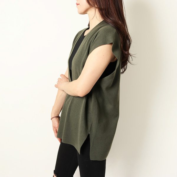 画像12: 【 40%OFF セール99,000円→59,400円】 BLAMINK ブラミンク カシミヤハイツイストVネックベスト{7918-230-0060-OLV-BAA} (12)