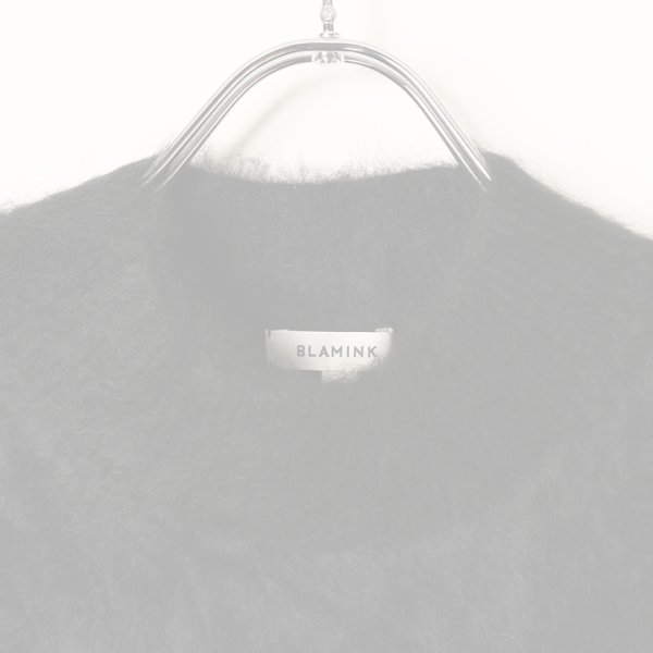 画像2:  {SOLD} BLAMINK ブラミンク PRE 7Gカシミヤファーノースリーブニット{7918-299-0069-BLK-BBA} (2)