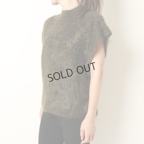 画像10: {SOLD}BLAMINK ブラミンク PRE 7Gカシミヤファーノースリーブニット{7918-299-0069-OLV-BBA} (10)