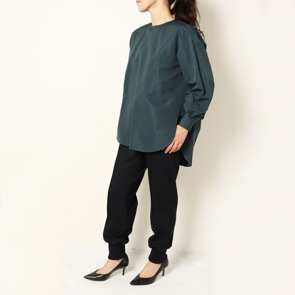 画像9: 【 40%OFF セール93,500円→56,100円】 BLAMINK ブラミンク コットンシルクバックジップブラウス{7921-230-0159-GRN-BAA} (9)