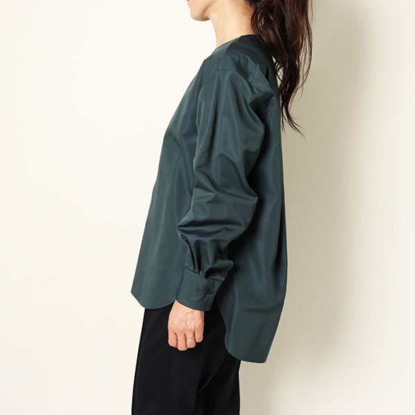 画像13: 【 40%OFF セール93,500円→56,100円】 BLAMINK ブラミンク コットンシルクバックジップブラウス{7921-230-0159-GRN-BAA} (13)