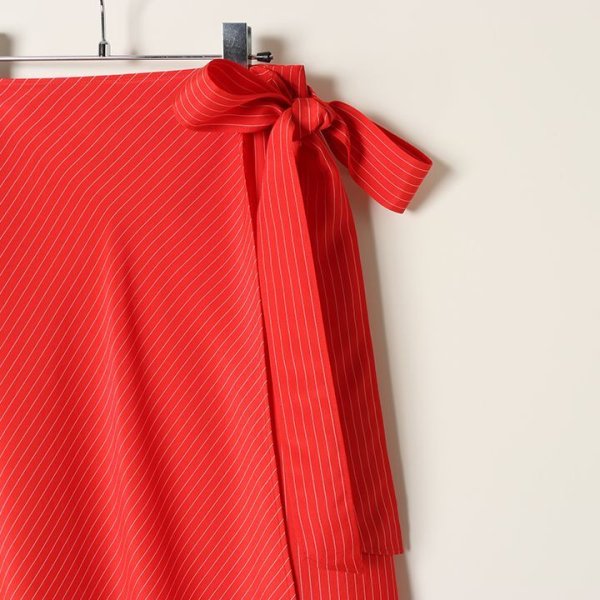 画像3: 【 40%OFF セール88,000円→52,800円】 BLAMINK ブラミンク レーヨンストライプラップスカート{7924-230-0250-RED-BAS} (3)