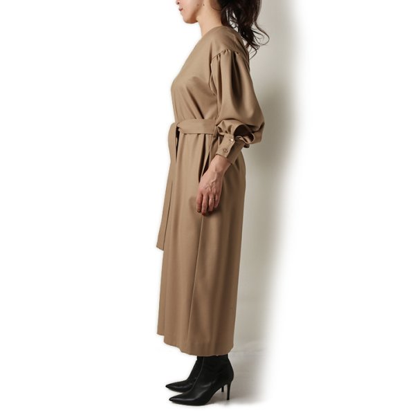 画像9: 【 40%OFF セール110,000円→66,000円】 BLAMINK ブラミンク ウールVネックロングスリーブワンピース{7926-230-0233-BEG-BJA} (9)