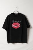 画像1: a good bad influence アグッドバッドインフルエンス KISS OF LIFE T-SHIRT{-BES} (1)