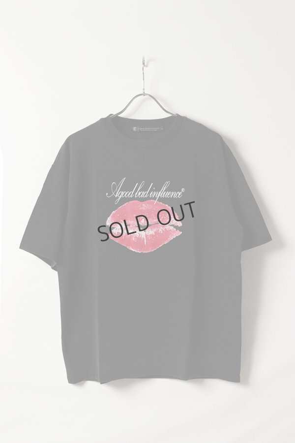 画像1: {SOLD}a good bad influence アグッドバッドインフルエンス KISS OF LIFE T-SHIRT{-BES} (1)