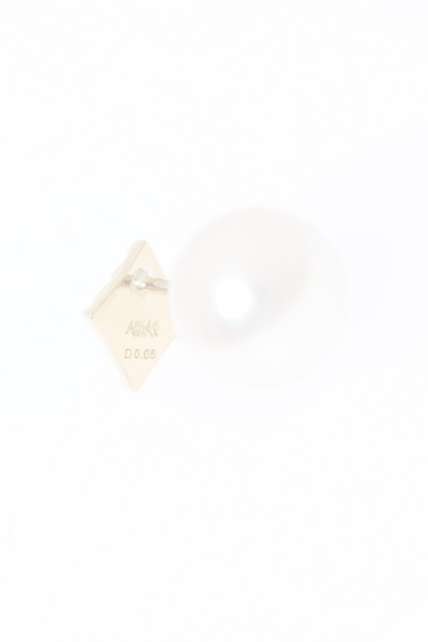 画像3:  {SOLD} AHKAH アーカー マーチ(ダイヤ)ピアス（片耳用）【2019 Holiday Collection】{AK1503010400-AIA} (3)