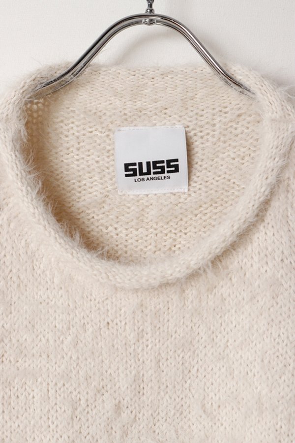 画像2: SUSS スス FUZZY ROLLNECK LOGO SWEATER{-BFA} (2)