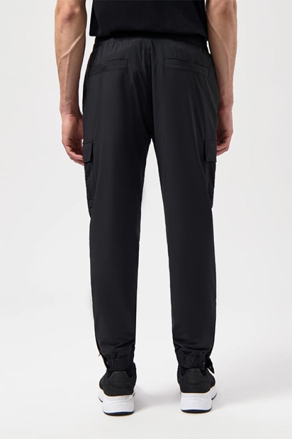 画像4: 【 50%OFF セール37,400円→18,700円】 BALR. ボーラー HEXLINE REGULAR FIT TRACK PANTS{B1412.1030-BDA} (4)