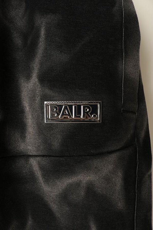 画像3: 【 50%OFF セール35,200円→17,600円】 BALR. ボーラー D11 Straight Washed Shorts{B1431.1046-BCS} (3)