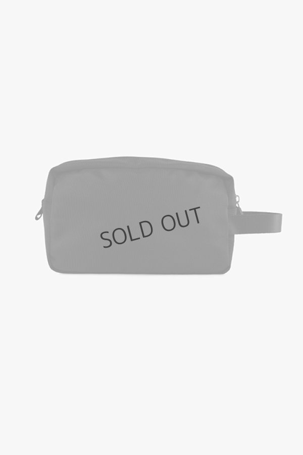 画像2: {SOLD}BALR. ボーラー U-Series Small Toiletry Kit{-BCS} (2)