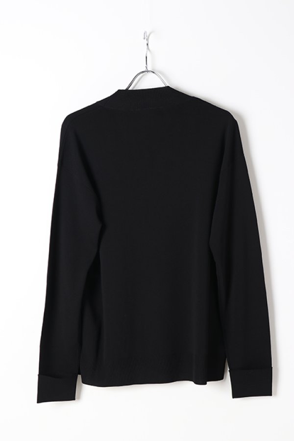 画像5: 【 40%OFF セール71,500円→42,900円】 Neil Barrett ニールバレット DEEP V-NECK 16GG SWEATER{BMA1081-N618-01-BJS} (5)