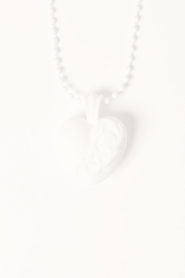 画像3:   CHROME HEARTS クロムハーツ ハートネックレス {-BDS}  :CH202403-19-WHT-F  (3)