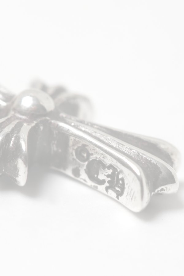 画像6:  {SOLD} CHROME HEARTS クロムハーツ CHクロス ベビーファット パヴェダイヤチャーム シルバー {-BES}  :CH202501-13-SLV-F  (6)