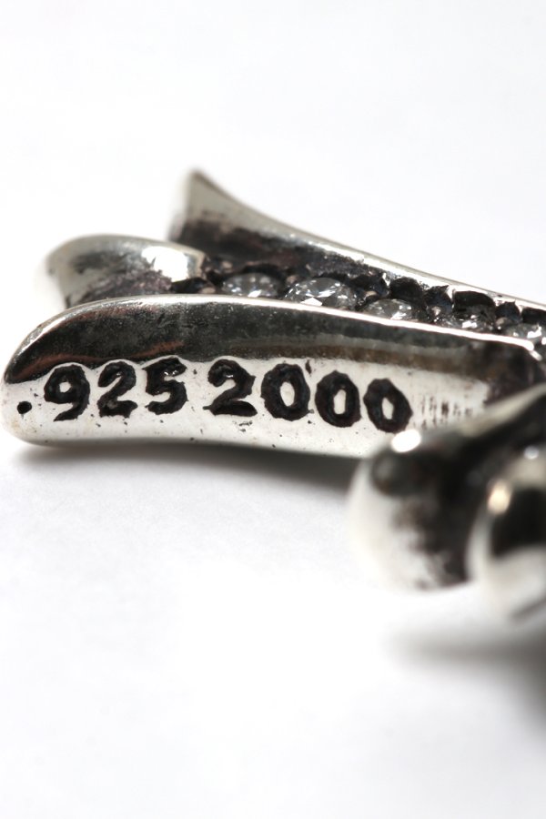 画像4: ★海外買付 新品 インボイス付 CHROME HEARTS クロムハーツ タイニーCHクロス パヴェダイヤチャーム シルバー{-BES} (4)