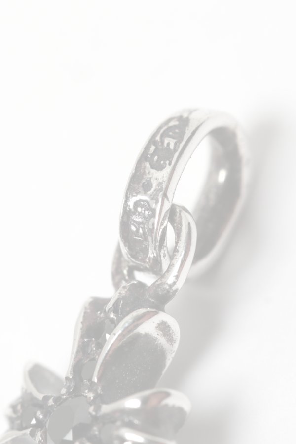 画像3:  {SOLD} CHROME HEARTS クロムハーツ CHクロス ベビーファット パヴェブラックダイヤチャーム シルバー {-BES}  :CH202501-18-SLV-F  (3)
