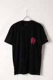 画像2: {SOLD}★新品 インボイス付 CHROME HEARTS クロムハーツ ピンクホースシュー + CHプラス ショートスリーブ ポケット Tシャツ ブラック Pink Horseshoe + CH Plus Pocket Short-Sleeve T-Shirt - Black{408129111******01G-BEA} (2)