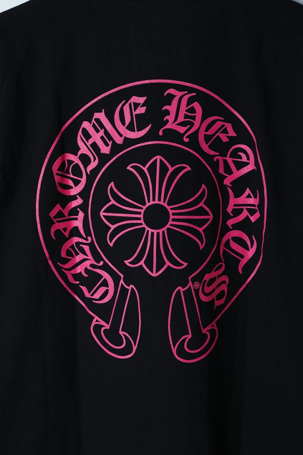 画像8: ★新品 CHROME HEARTS クロムハーツ ピンクホースシュー + CHプラス ショートスリーブ ポケット Tシャツ ブラック Pink Horseshoe + CH Plus Pocket Short-Sleeve T-Shirt - Black{408129111******01G-BFS} (8)