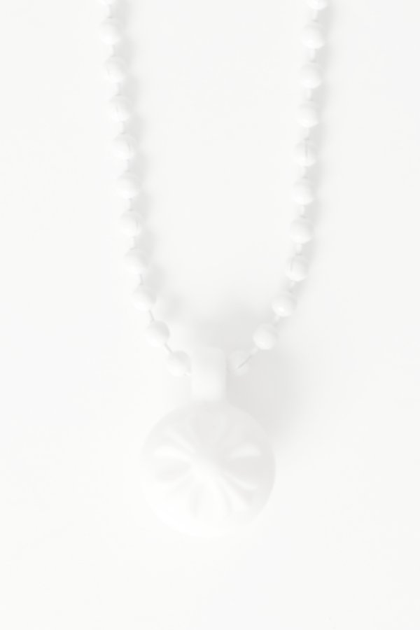 画像3:  {SOLD} CHROME HEARTS クロムハーツ クロスボール シリコンネックレス {-BFS}  :CH202603-11-WHT-F  (3)