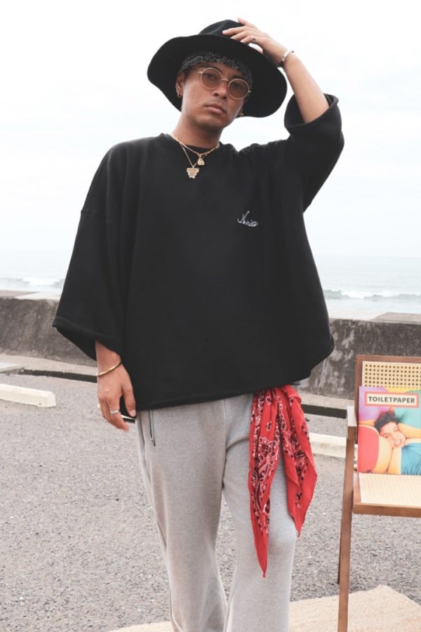画像10: 【 20%OFF セール12,100円→9,680円】 AUI NITE アウィナイト cutoff embroidery logo sweat{-BES} (10)