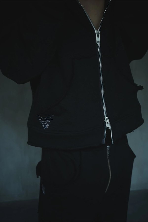 画像5: MAISON CASANOVA メゾンカサノバ Cropped Hoodie DIABLO{E-}{-BFA} (5)