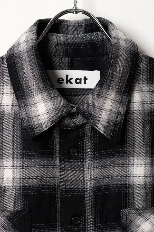 画像2: ekat エカット(UNISEX) PATCH POCKET CHECK SHIRT{-BEA} (2)