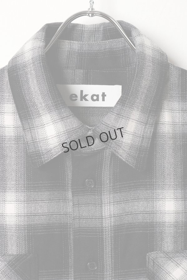 画像2: {SOLD}ekat エカット(UNISEX) PATCH POCKET CHECK SHIRT{-BEA} (2)