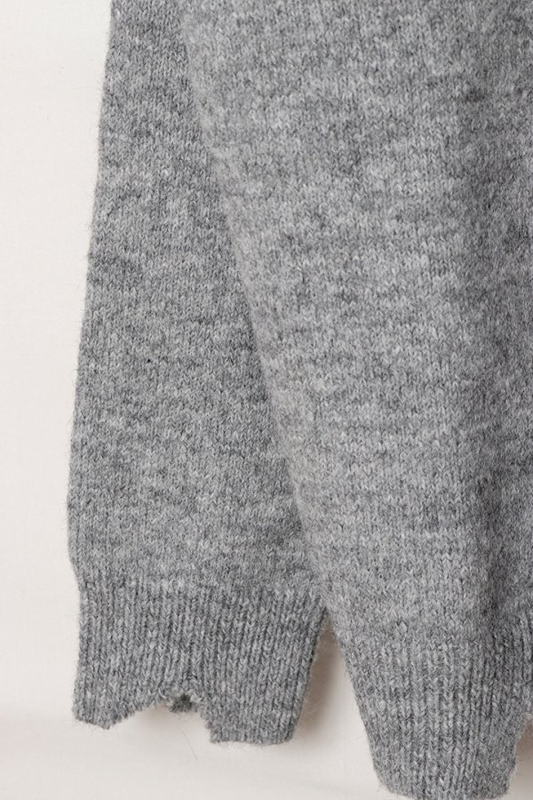 画像3: ekat エカット(UNISEX) DAMAGE V NECK KNIT{-BEA} (3)