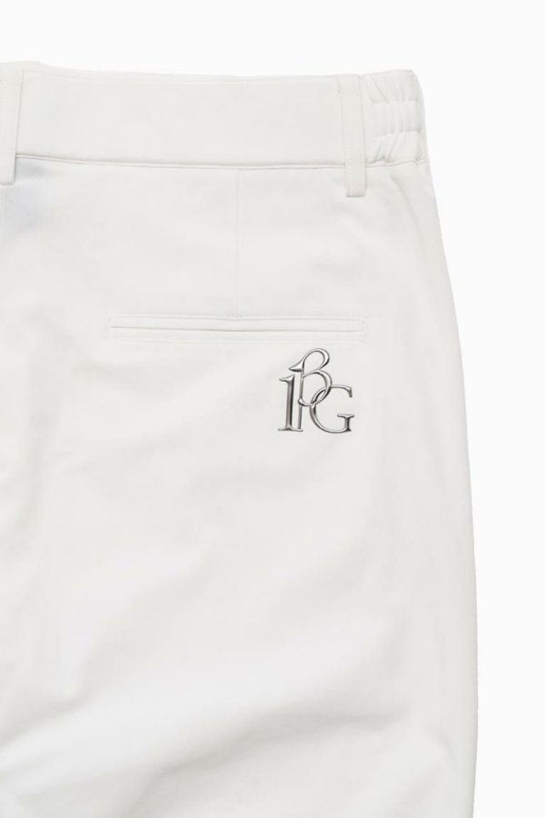 画像8: 【 30%OFF セール48,400円→33,880円】 1PIU1UGUALE3 GOLF ウノピゥウノウグァーレトレ ゴルフ EMBOSS SHORTS{-BES} (8)
