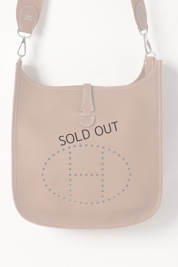 画像3: {SOLD}★海外買付 新品 インボイス付 HERMES エルメス EVELYNE POCHE 3 29｜エヴリン 3 PMサイズ{H056277CK37-BES} (3)
