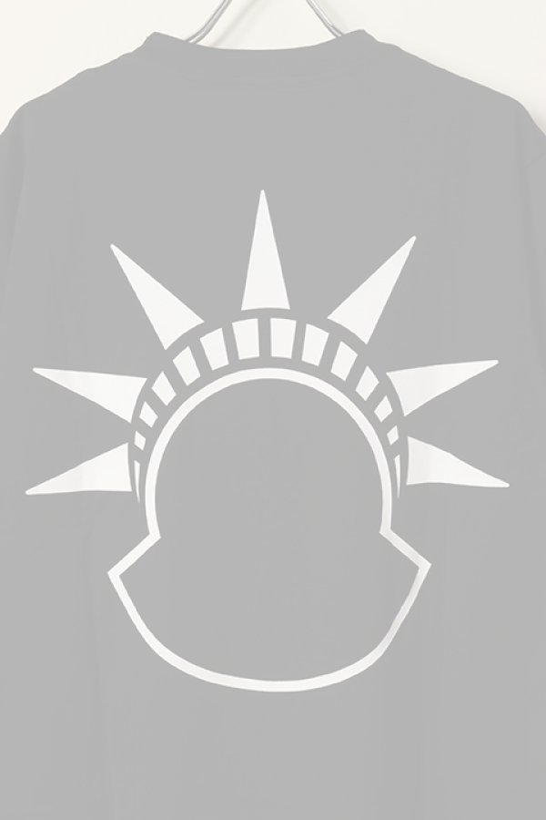画像2:  {SOLD} MONCLER モンクレール Tシャツ {I109F8C0000389A44999-BCS}  :I109F8C0000389A44-M  (2)