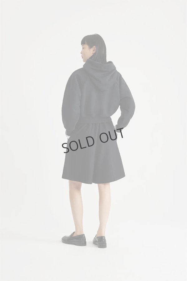 画像4: {SOLD}PATOU パトゥ オーガニックコットン製メダリオンフーディー{-BDA} (4)