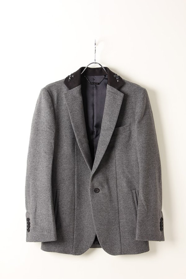 画像2: 【 50%OFF セール91,300円→45,650円】 kiryuyrik キリュウキリュウ Casimmer Beaver Studs Collar Jacket{KI-HJ22-101STD-1GRY-AIA} (2)