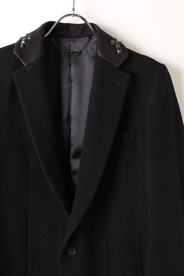 画像3: 【 50%OFF セール91,300円→45,650円】 kiryuyrik キリュウキリュウ Casimmer Beaver Studs Collar Jacket{KI-HJ22-101STD-2BLK-AIA} (3)