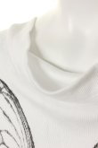 画像4: 【underbar 15th Exclusive】kiryuyrik キリュウキリュウ Drape Neck T-Shirts with Swarovski crystal{KX-HT13KAI-15UBCHO-1WHT-AFS} (4)