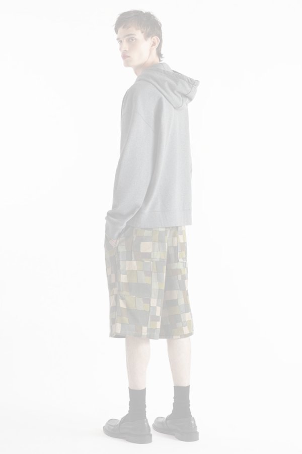 画像6:   MAISON KITSUNE メゾンキツネ ボールド フォックスヘッド パッチ オーバーサイズ フーディ {-BDA}  :LM00705KM0001H170-L  (6)