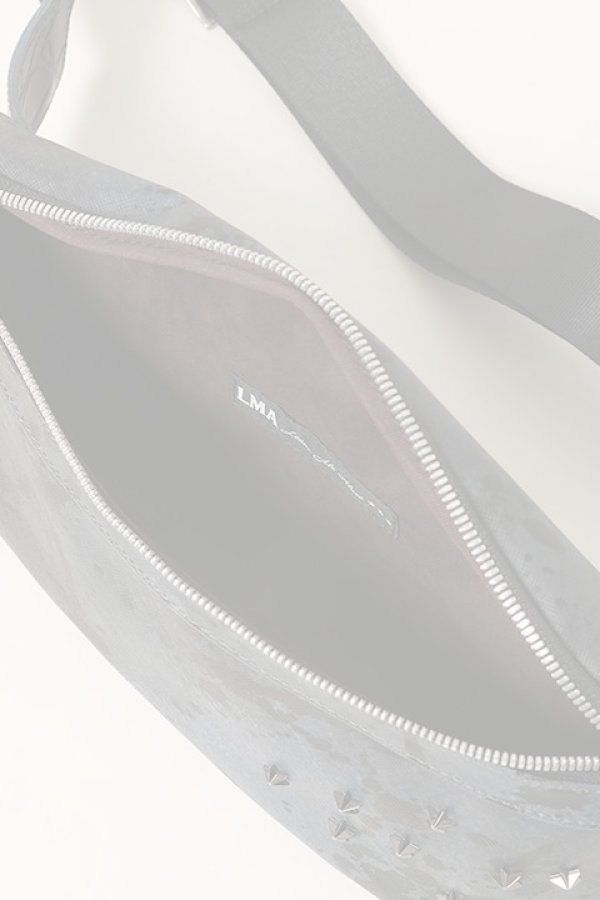 画像5:   LMA（Leave Me Alone） ボディバッグ　blue(ノーマルZIP）{-BAA} (5)