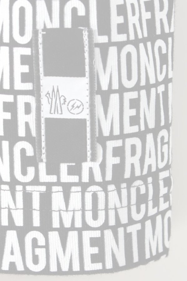 画像4:  {SOLD} MONCLER モンクレール T-SHIRTS {-AIS}  :MC-1906-03-M  (4)