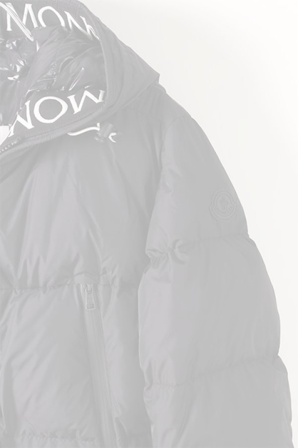 画像4:  {SOLD} MONCLER モンクレール MONTCLA JACKET {0914194385C0300-999-AIA}  :MC-1908-03  (4)