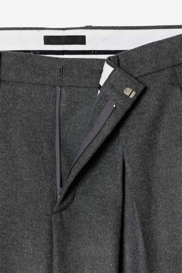 画像3: STILL ATTACHMENT スティル アタッチメント SP160 WO SHORT BEAVER CROSS TUCK WIDE TROUSERS{AP62-002-BFA} (3)