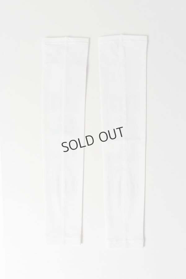 画像2: {SOLD}MARK & LONA マークアンドロナ Assign Arm Cover | MEN and WOMEN{-BES} (2)