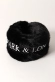 画像2: {SOLD}MARK & LONA マークアンドロナ Svastika Fur Earmuffs | MEN and WOMEN{-BEA} (2)