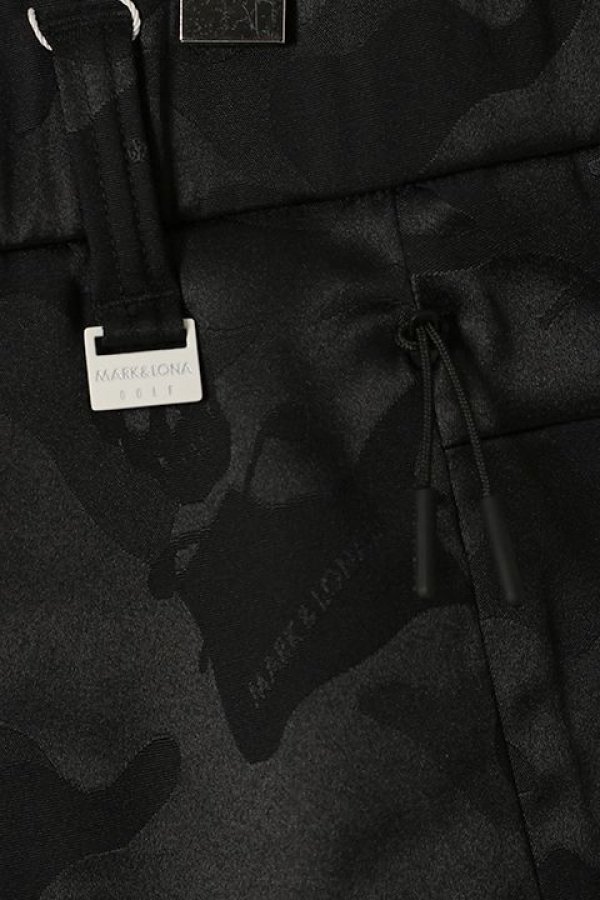 画像2: 【 30%OFF セール42,900円→30,030円】 MARK & LONA マークアンドロナ Gauge Motion Shorts | MEN{-BDS} (2)